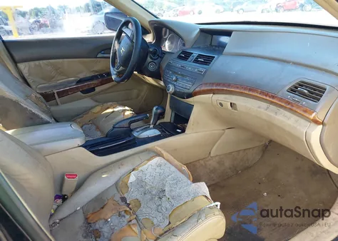 2008 Honda Accord 2.4 Ex-L from USA, damaged, VIN 1HGCP268X8A132384